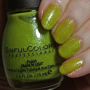 NEW SINFUL COLORS NAIL POLISH POWERFUL POTION 2521LIMITED EDITION